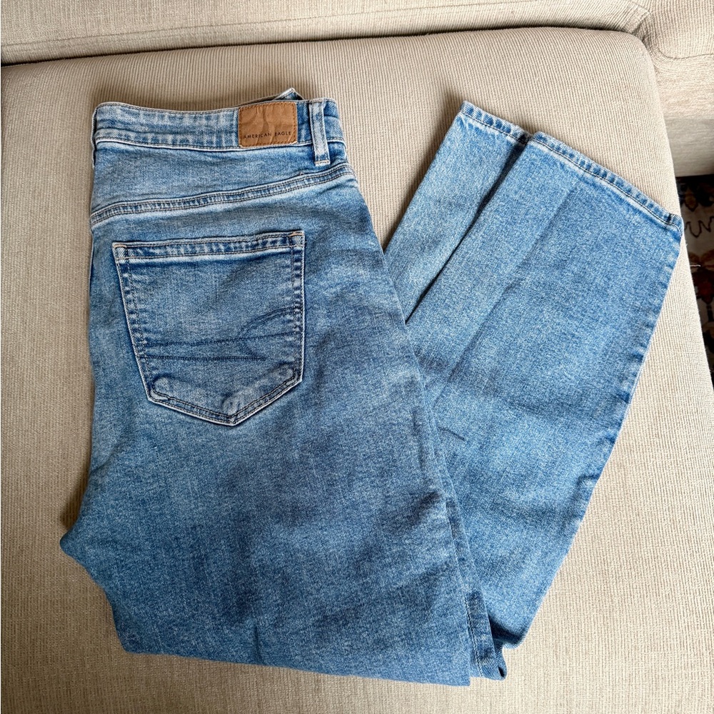 American Eagle Mom Jeans